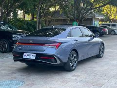 Hyundai Elantra 1.5L CVT Luxury - ფოტო 7