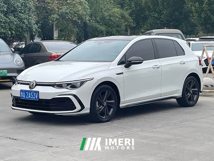 Volkswagen Golf 280TSI DSG R-Line - car from China
