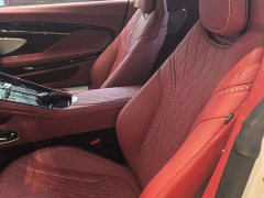 Aston Martin DB12 4.0T V8 Coupe - фото 6