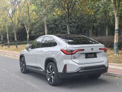 NIO EC6 615KM Signature Edition - ფოტო 19