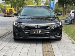 Honda Accord 260TURBO Luxury Edition - фото 2