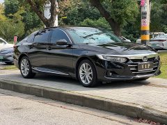 Honda Accord 260TURBO Luxury Edition - фото 3