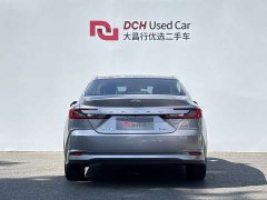 Toyota Camry Hybrid 2.0L HGVP Luxury - ფოტო 5