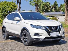 Nissan Qashqai Classic 2.0L CVT XV Comfort Edition - фото 3