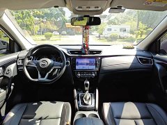 Nissan Qashqai Classic 2.0L CVT XV Comfort Edition - фото 7