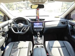 Nissan Qashqai Classic 2.0L CVT XV Comfort Edition - фото 8
