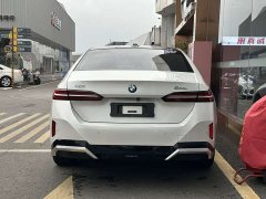 BMW 5 Series 530Li Premier M Sport Package - ფოტო 3
