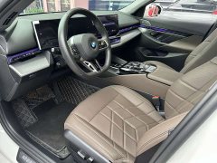 BMW 5 Series 530Li Premier M Sport Package - ფოტო 6
