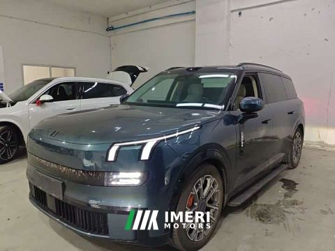 2025 Lynk & Co 900 2.0T Ultra 6-Seater - car from China