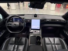 NIO ES8 580KM Signature Edition Six-Seater - ფოტო 14