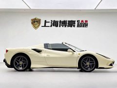 Ferrari F8 Spider 3.9T V8 - ფოტო 4