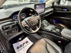 Lincoln Explorer 2.0T AWD Premium - ფოტო 13