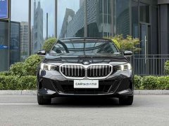 BMW 5 Series 530Li Premier M Sport Package - ფოტო 2