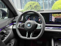 BMW 5 Series 530Li Premier M Sport Package - ფოტო 9