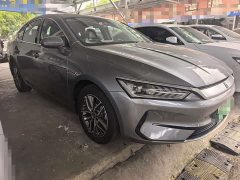 BYD Qin PLUS EV 400KM Luxury - фото 3