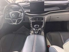 BYD Qin PLUS EV 400KM Luxury - фото 6