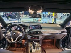 BMW 7 Series 740Li Premier Luxury Package - фото 6