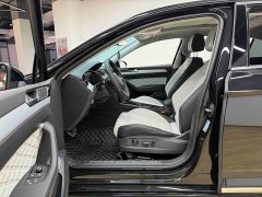 Volkswagen Magotan Facelift II Popular Edition 330TSI DSG Luxury - ფოტო 9