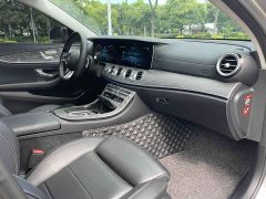 Mercedes-Benz E-Class E 260 L Sport 4MATIC - photo 11