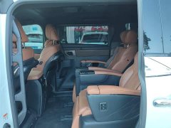 Toyota Vellfire Crown Hybrid 2.5L Premium Edition - фото 4