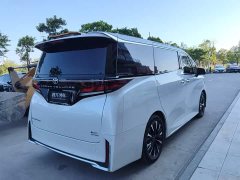 Toyota Vellfire Crown Hybrid 2.5L Premium Edition - фото 7
