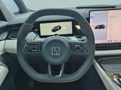 Zeekr 009 Six-Seat Executive AWD 108kWh - ფოტო 10