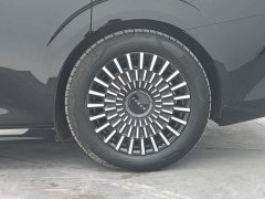 Zeekr 009 Six-Seat Executive AWD 108kWh - ფოტო 7