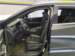 Cadillac XT4 28T FWD Technology - ფოტო 9