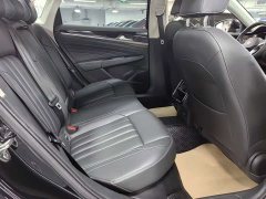 Volkswagen Passat 280TSI Business Edition - ფოტო 10