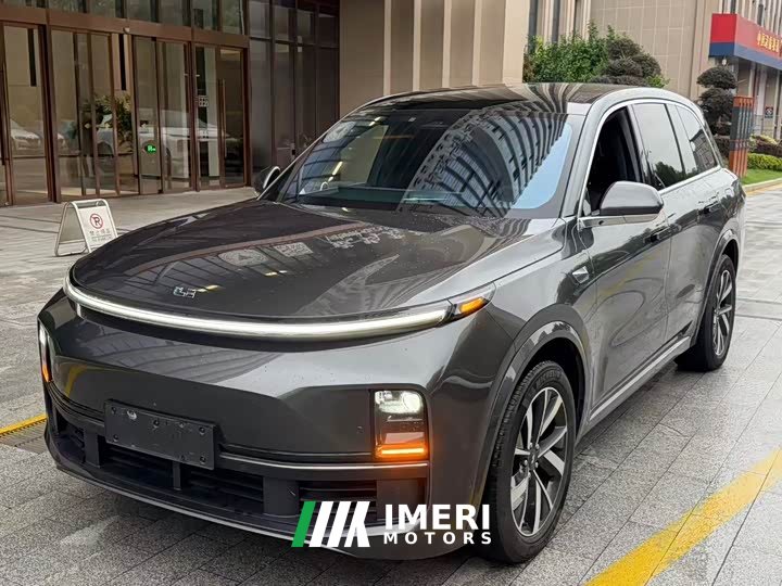 Li Auto L8 Pro - ავტომობილი ჩინეთიდან