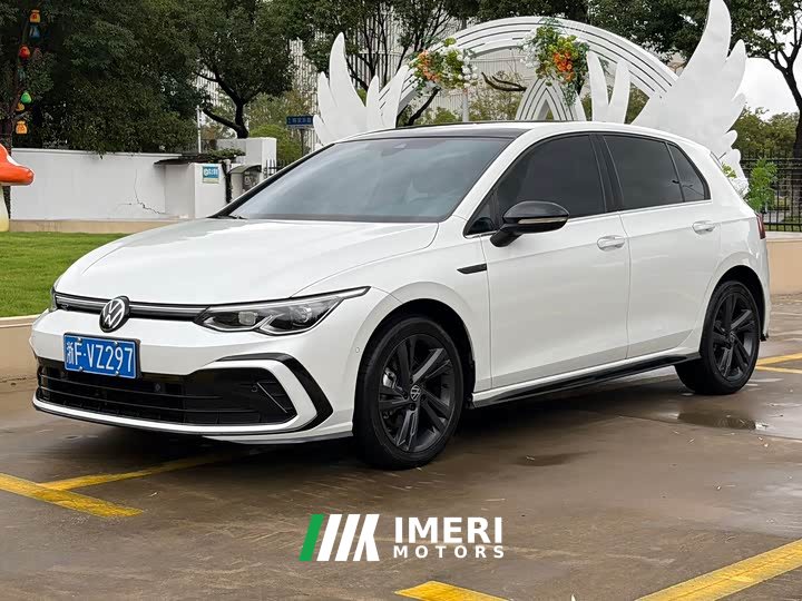 Volkswagen Golf 280TSI DSG R-Line - автомобиль из Китая