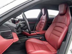 Porsche Taycan 4 Cross Turismo - photo 14
