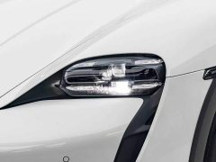 Porsche Taycan 4 Cross Turismo - photo 6