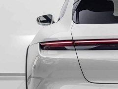Porsche Taycan 4 Cross Turismo - photo 7