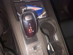 Cadillac XT4 28T FWD Luxury - ფოტო 10