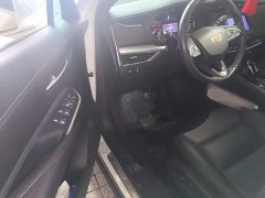 Cadillac XT4 28T FWD Luxury - ფოტო 12