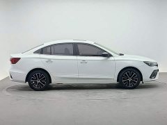 SAIC MG i5 1.5L CVT Diamond Edition - ფოტო 3