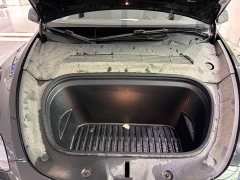 Tesla Model Y Rear-Wheel Drive - ფოტო 12