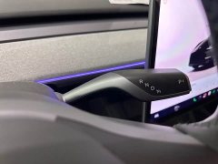 Tesla Model Y Rear-Wheel Drive - ფოტო 13