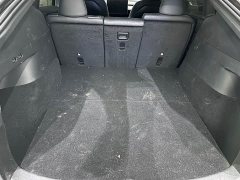 Tesla Model Y Rear-Wheel Drive - ფოტო 9