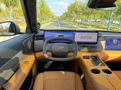 IM Motors Zhiji LS8 52 Max Luxury Six-Seater - photo 13