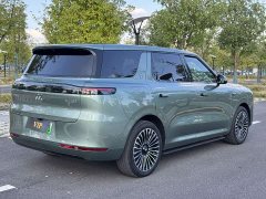 IM Motors Zhiji LS8 52 Max Luxury Six-Seater - photo 4