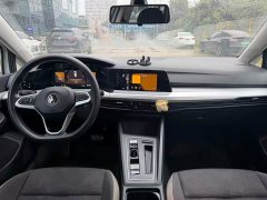 Volkswagen Golf 200TSI DSG - ფოტო 7