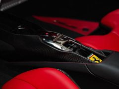 Ferrari SF90 3.9T V8 Stradale - ფოტო 19