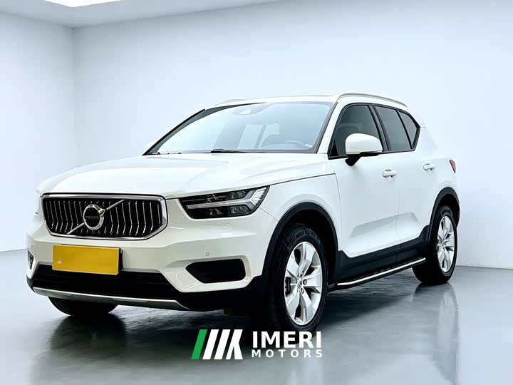 Volvo XC40 T4 AWD Smart Fashion Edition - car from China