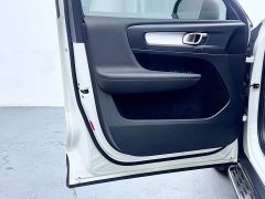 Volvo XC40 T4 AWD Smart Fashion Edition - photo 7