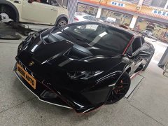 Lamborghini Huracán STO - фото 11