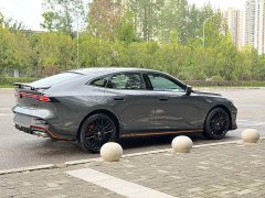 Changan UNI-V Third Generation 2.0T Dynamic Engine Edition - ფოტო 3