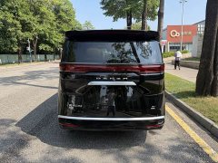 Denza D9 Gen 2 EV RWD Flash Charge Luxury Edition - ფოტო 8