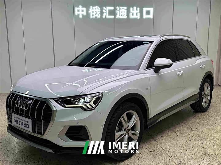 Audi Q3 35 TFSI Fashion Elegant Edition